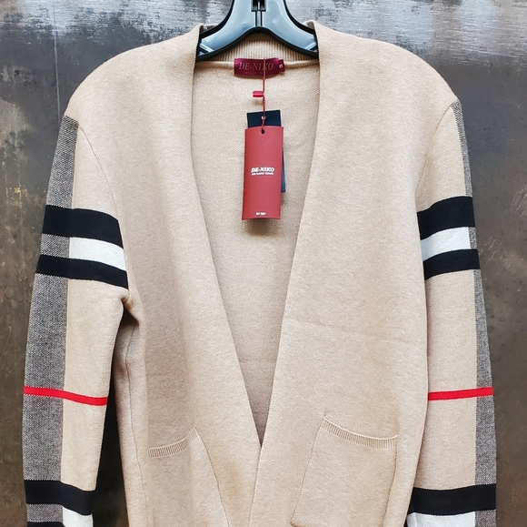 Sweater by DE-NIKO - Picture 1 of 4